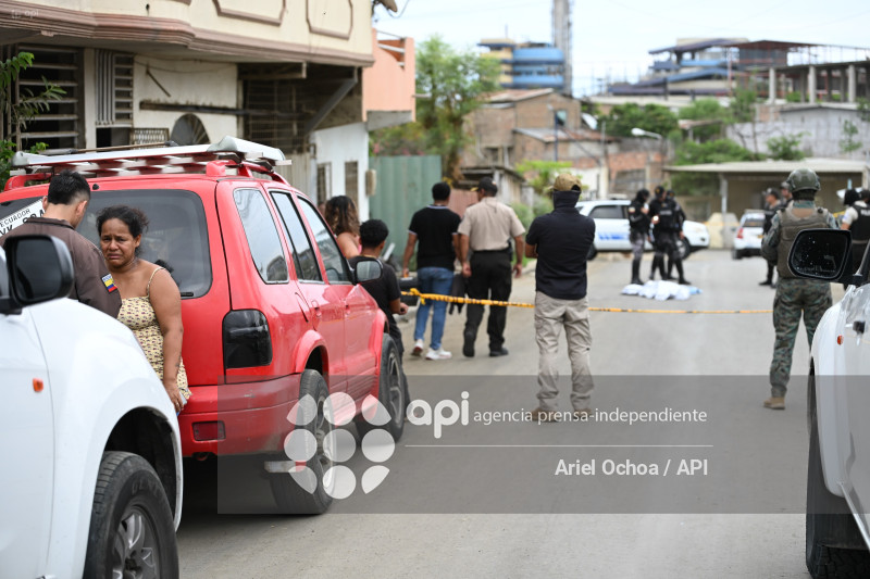 MANTA-SICARIATO-LEONIDAS-PROAÑO