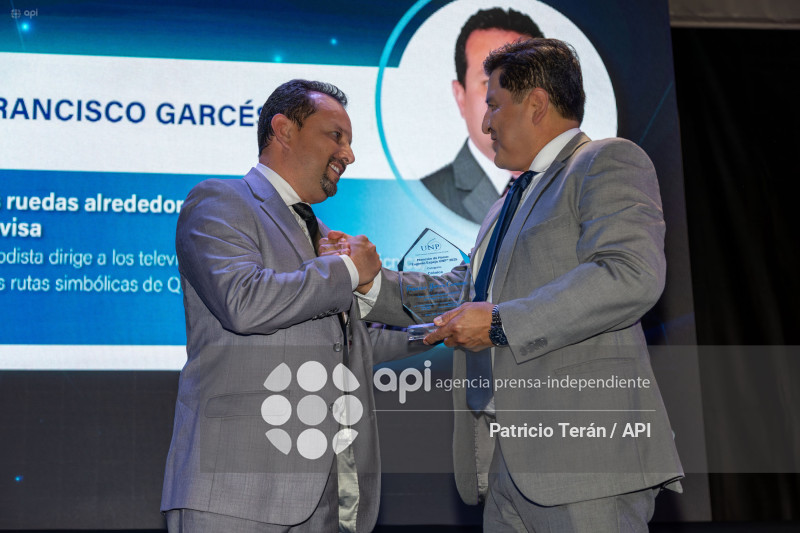 ENTREGA DE PREMIOS EUGENIO ESPEJO DE LA UNP