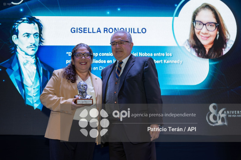 ENTREGA DE PREMIOS EUGENIO ESPEJO DE LA UNP