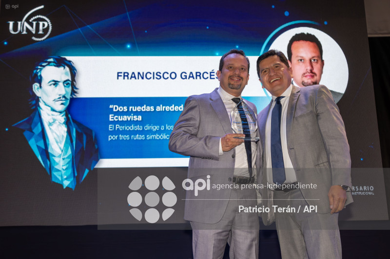 ENTREGA DE PREMIOS EUGENIO ESPEJO DE LA UNP