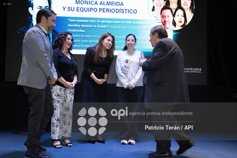 ENTREGA DE PREMIOS EUGENIO ESPEJO DE LA UNP