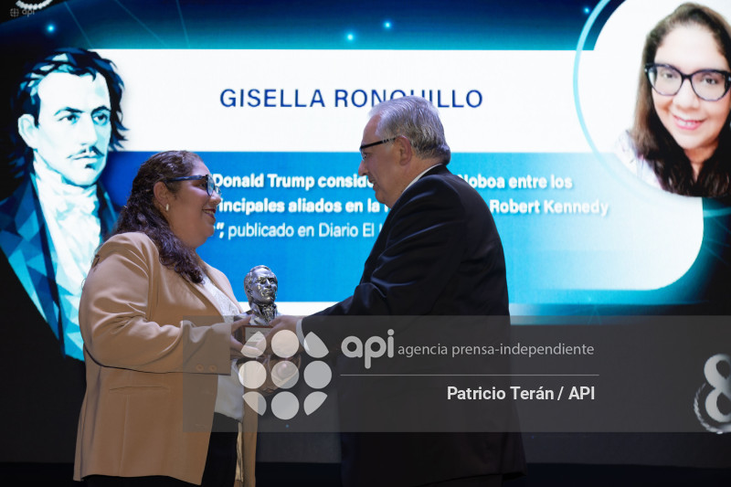 ENTREGA DE PREMIOS EUGENIO ESPEJO DE LA UNP