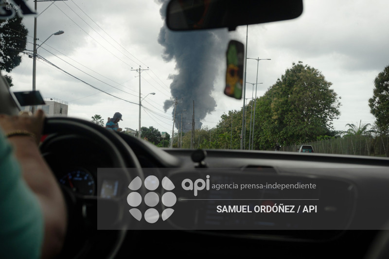 INCENDIO REFINERIA ESMERALDAS