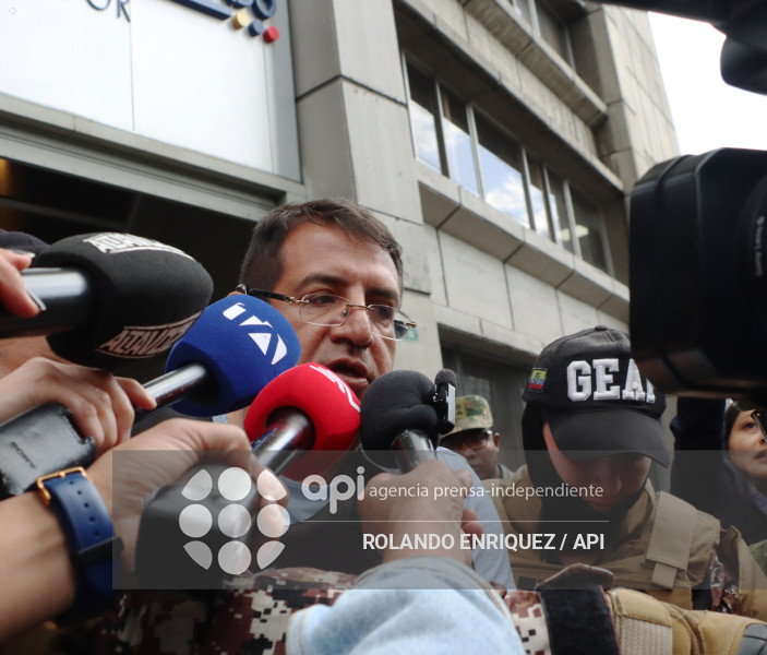 SANTIAGO DIAZ EN FISCALIA