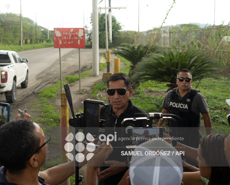 INCENDIO REFINERIA ESMERALDAS