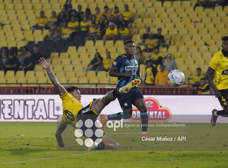 FBL-NOCHE AMARILLA 2026 BSC