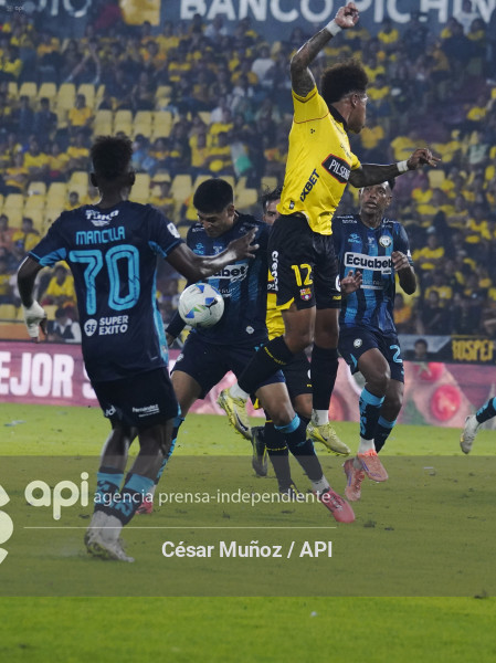 FBL-NOCHE AMARILLA 2026 BSC