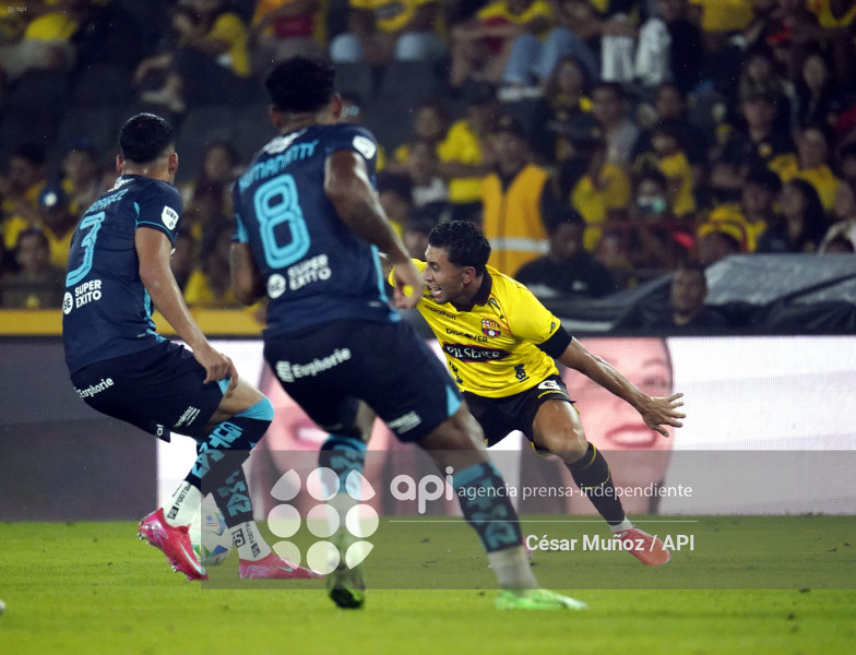 FBL-NOCHE AMARILLA 2026 BSC