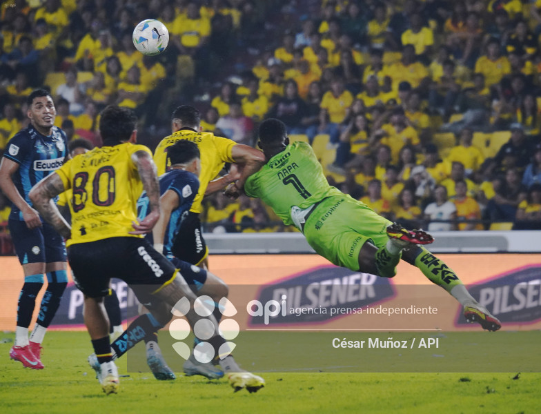 FBL-NOCHE AMARILLA 2026 BSC