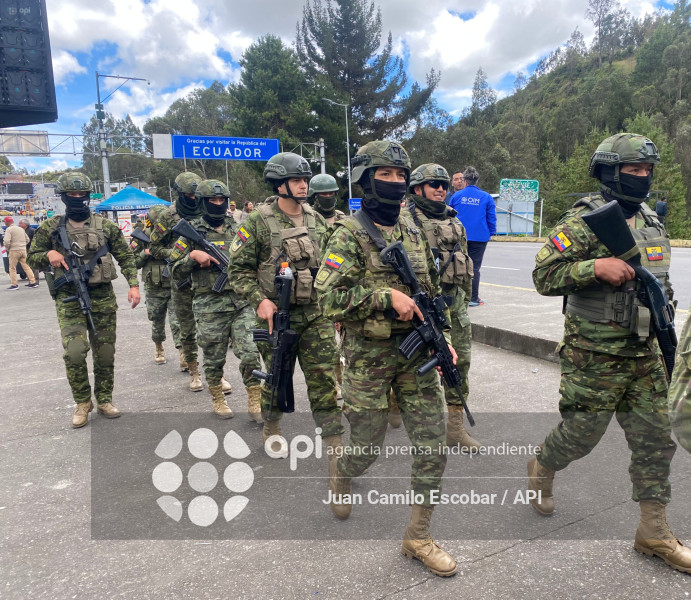 MARCHA BINACIONAL RUMICHACA