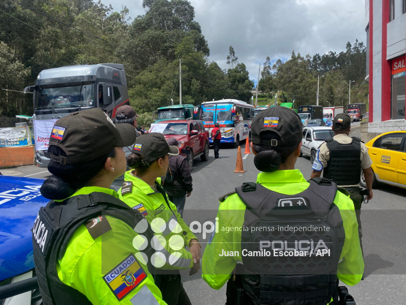 MARCHA BINACIONAL RUMICHACA