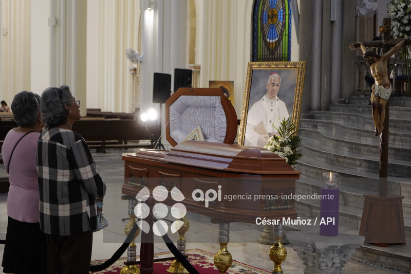 GYE-VELORIO MONSENOR ARREGUI