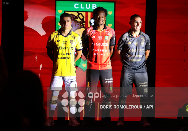 CUENCA-PRESENTACION CAMISETA-D CUENCA 2026