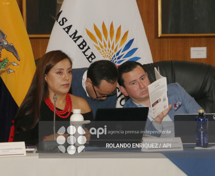 MARIO GODOY PRESENTA SU DEFENSA EN LA COM FISCALIZACION