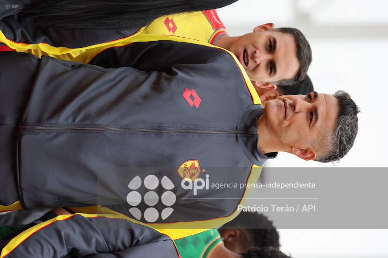 TARDE ORIENTAL 2026, PRESENTACIÓN DE AUCAS