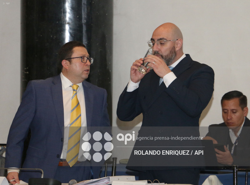 MARIO GODOY PRESENTA SU DEFENSA EN LA COM FISCALIZACION