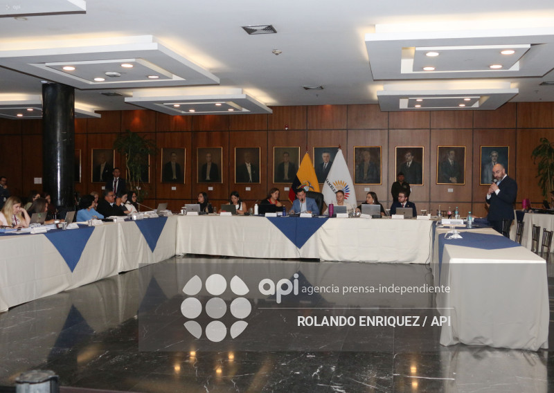 MARIO GODOY PRESENTA SU DEFENSA EN LA COM FISCALIZACION