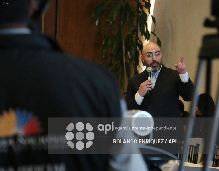 MARIO GODOY PRESENTA SU DEFENSA EN LA COM FISCALIZACION