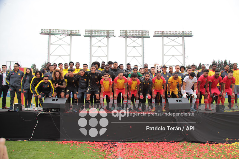 TARDE ORIENTAL 2026, PRESENTACIÓN DE AUCAS