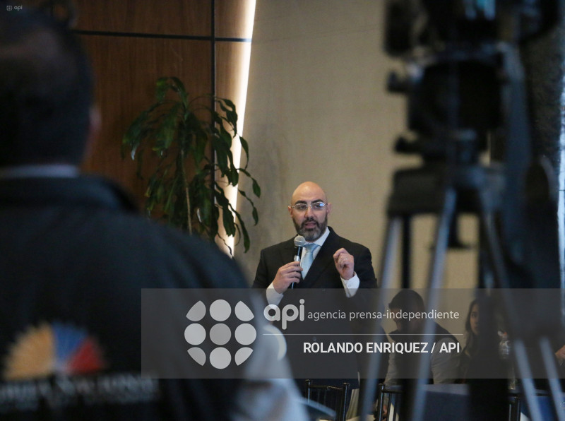 MARIO GODOY PRESENTA SU DEFENSA EN LA COM FISCALIZACION