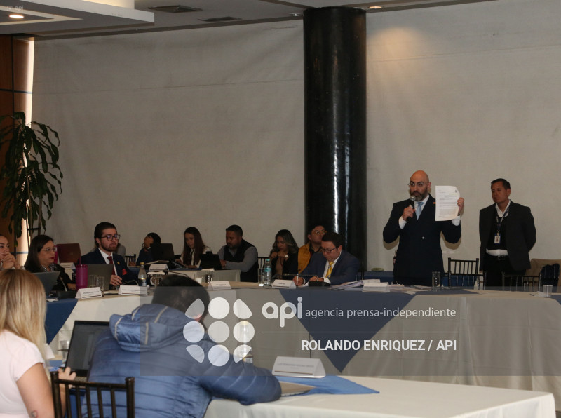 MARIO GODOY PRESENTA SU DEFENSA EN LA COM FISCALIZACION