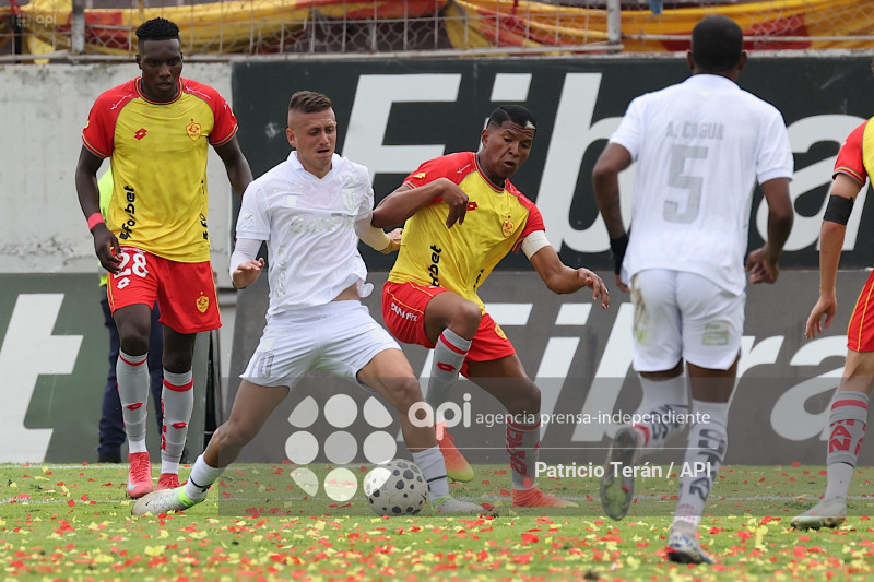 TARDE ORIENTAL 2026, PRESENTACIÓN DE AUCAS