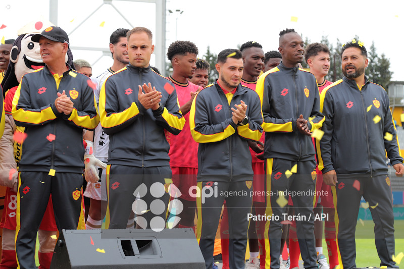 TARDE ORIENTAL 2026, PRESENTACIÓN DE AUCAS