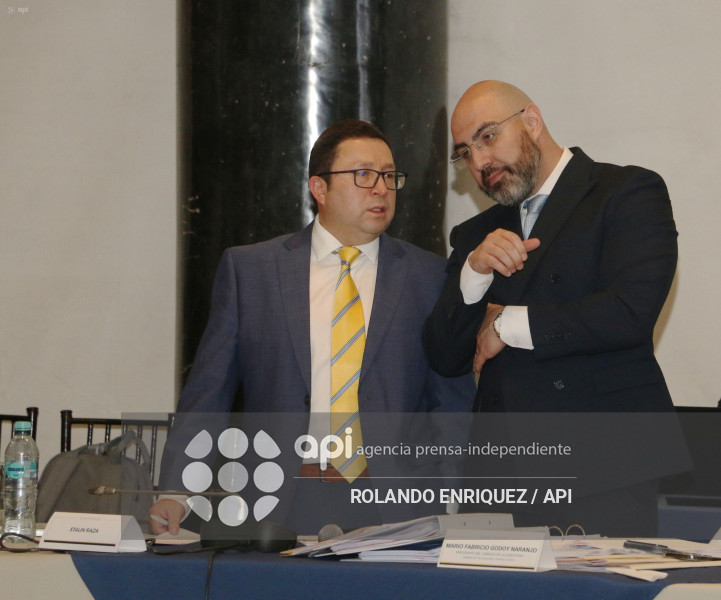 MARIO GODOY PRESENTA SU DEFENSA EN LA COM FISCALIZACION