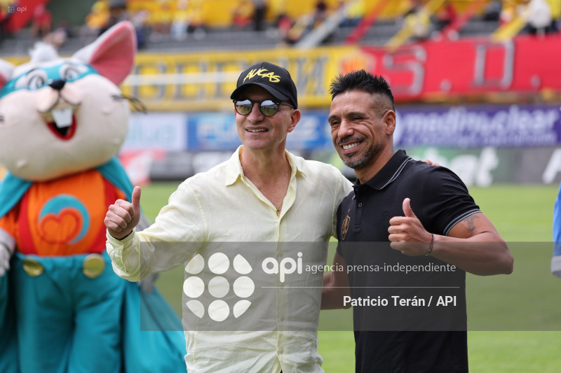 TARDE ORIENTAL 2026, PRESENTACIÓN DE AUCAS