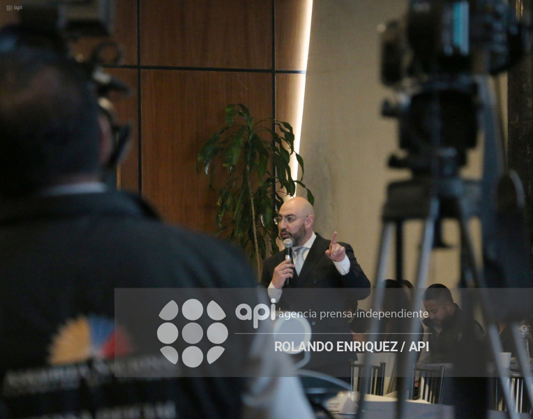 MARIO GODOY PRESENTA SU DEFENSA EN LA COM FISCALIZACION