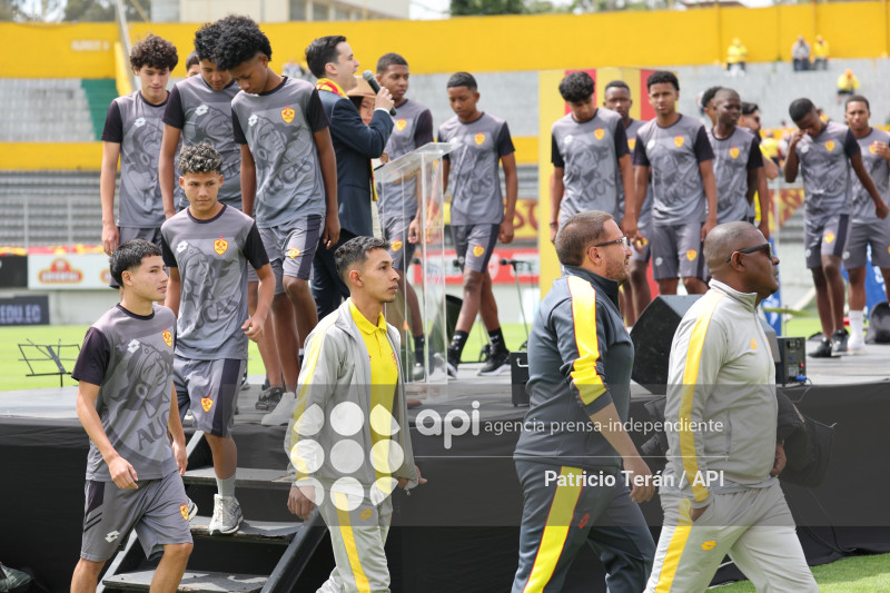 TARDE ORIENTAL 2026, PRESENTACIÓN DE AUCAS