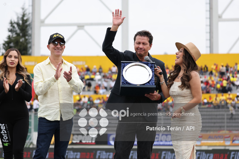 TARDE ORIENTAL 2026, PRESENTACIÓN DE AUCAS