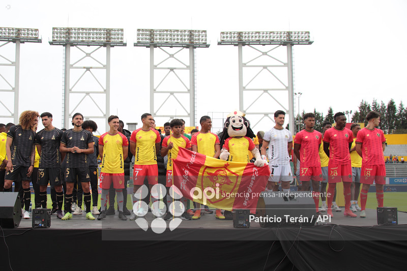 TARDE ORIENTAL 2026, PRESENTACIÓN DE AUCAS