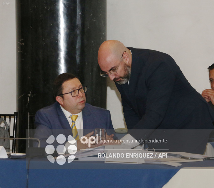 MARIO GODOY PRESENTA SU DEFENSA EN LA COM FISCALIZACION