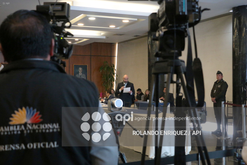 MARIO GODOY PRESENTA SU DEFENSA EN LA COM FISCALIZACION