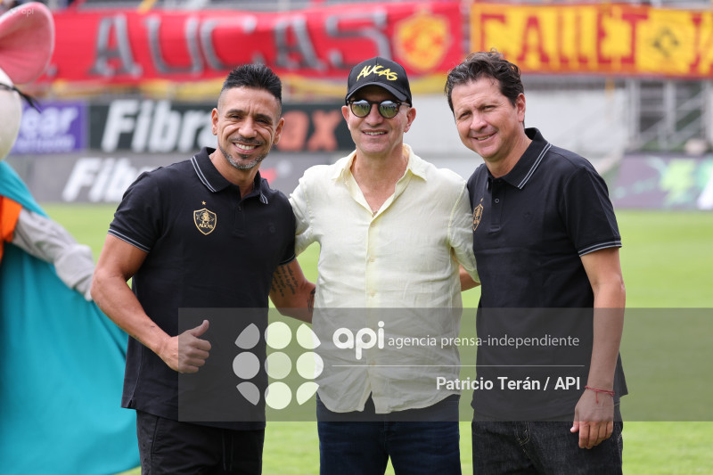 TARDE ORIENTAL 2026, PRESENTACIÓN DE AUCAS