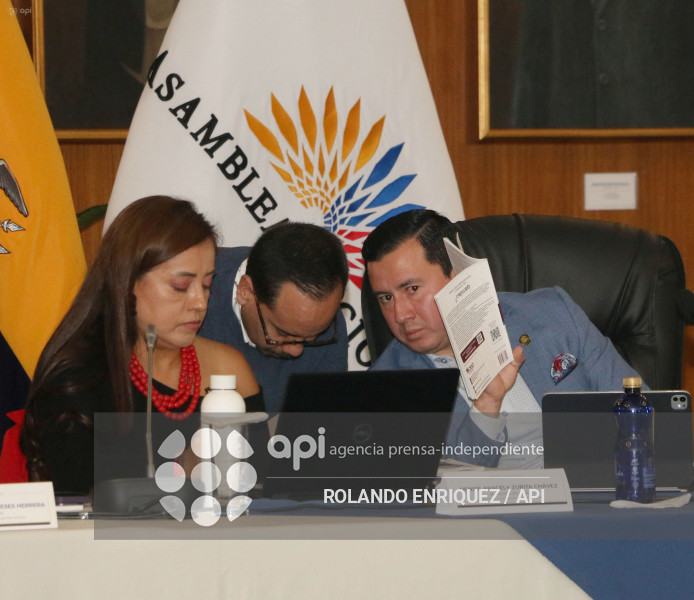 MARIO GODOY PRESENTA SU DEFENSA EN LA COM FISCALIZACION