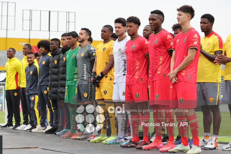 TARDE ORIENTAL 2026, PRESENTACIÓN DE AUCAS