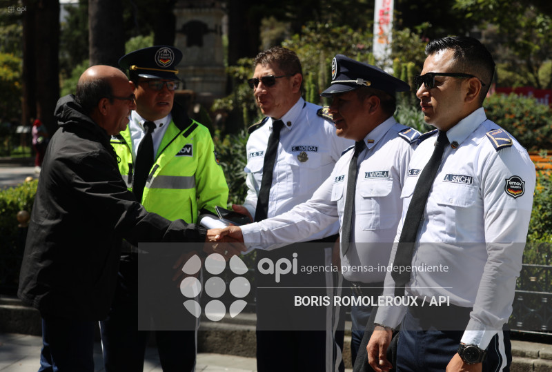 CUENCA-AGENTES TRANSITO