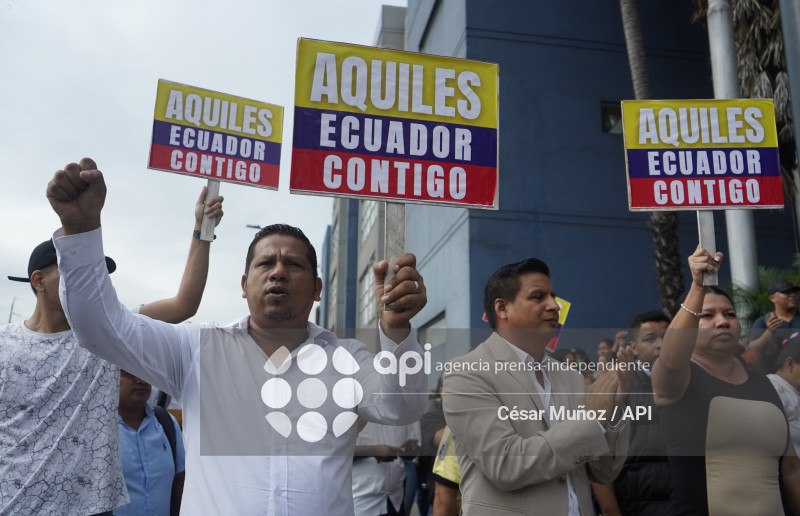 GYE-DETENCION AQUILES