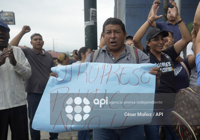 GYE-DETENCION AQUILES