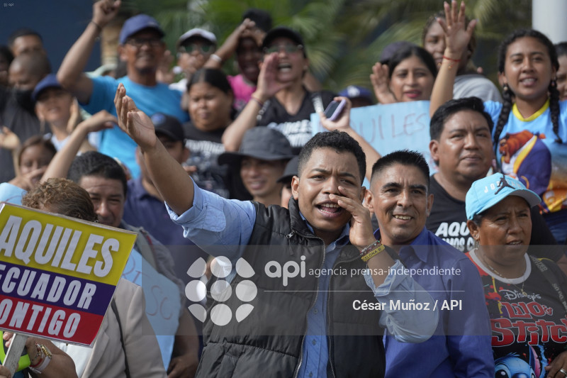 GYE-DETENCION AQUILES