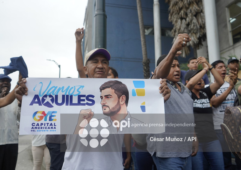 GYE-DETENCION AQUILES