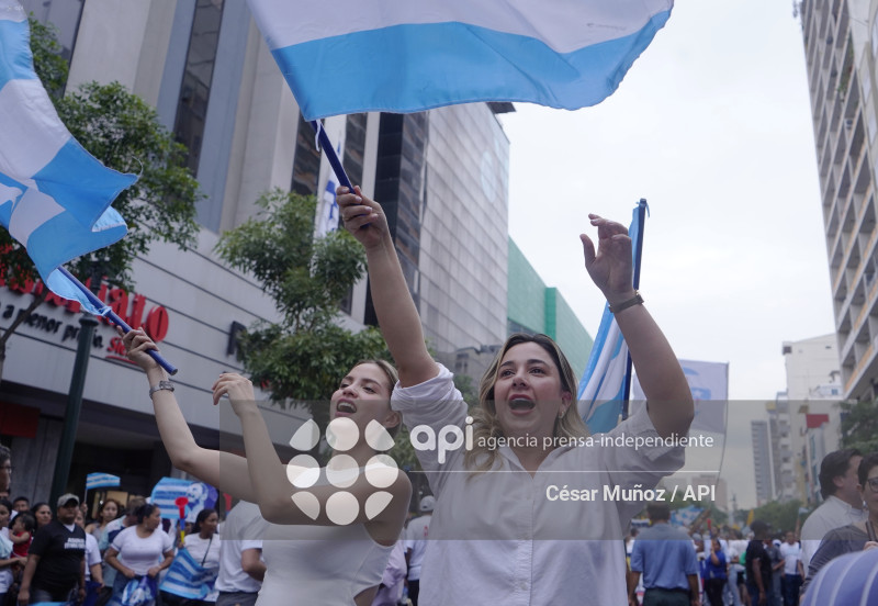 GYE-APOYO AQUILES ALVAREZ