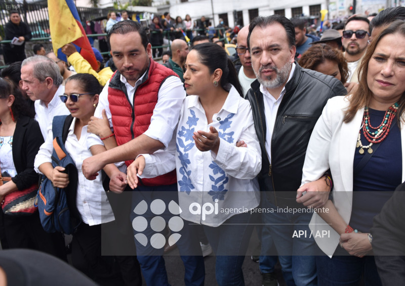 MARCHA PABEL SOLICITA ARCHIVO LEY COOTAD