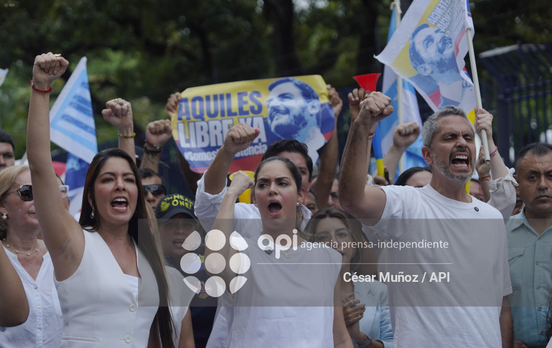 GYE-APOYO AQUILES ALVAREZ