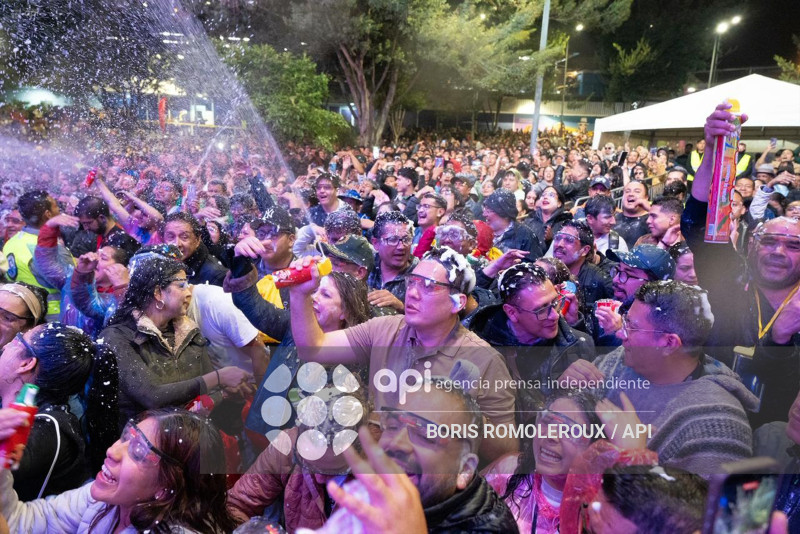 CUENCA-JUEVES DE COMPADRES Y COMADRES