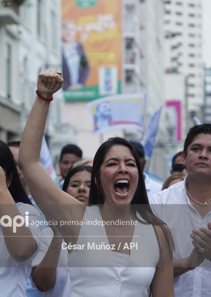 GYE-APOYO AQUILES ALVAREZ