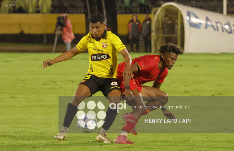 NOCHE AMARILLA QUITO