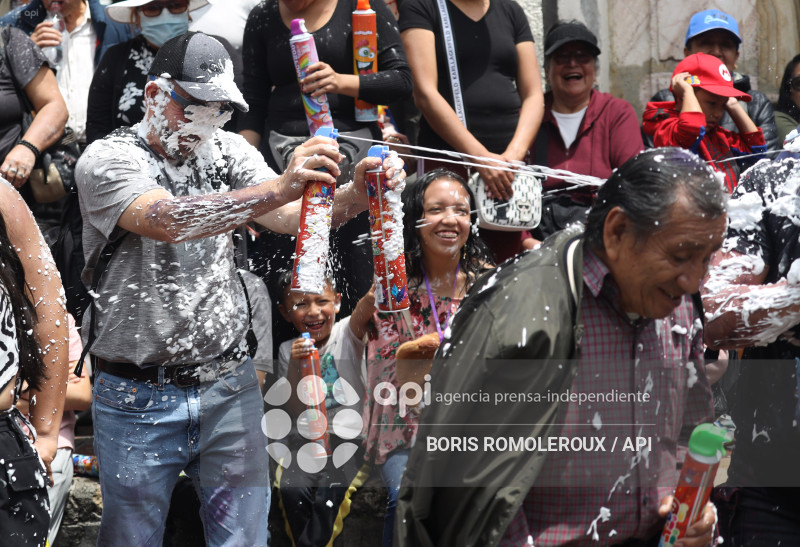 CUENCA-DESFILE CARNAVAL- LOS 4 RIOS DE CUENCA
